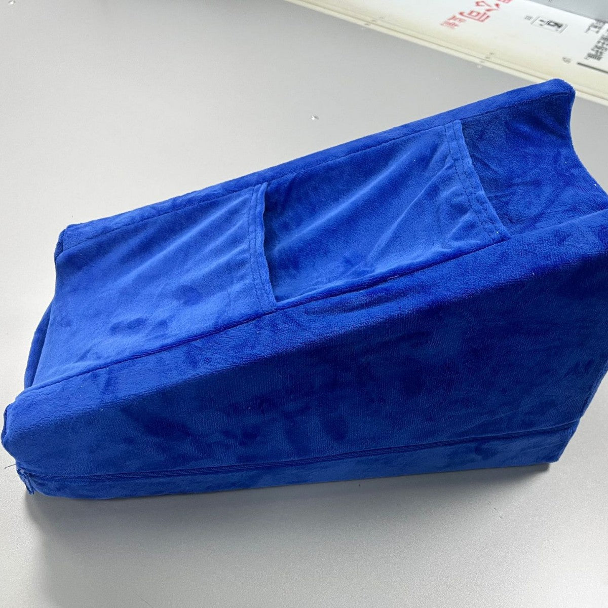 BackWell Arm Elevation Pillow