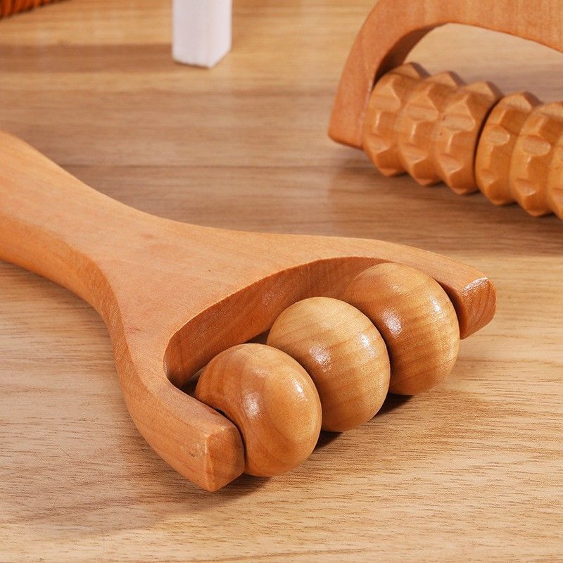 BackWell Wooden Hand Massager