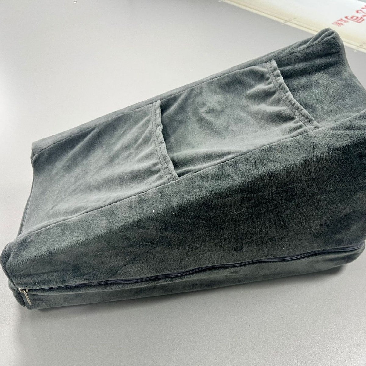 BackWell Arm Elevation Pillow